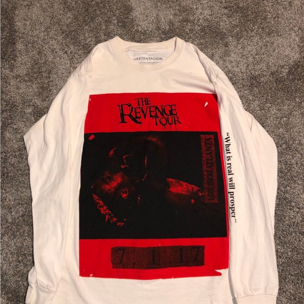 XXXtentacion “The Revenge Tour” long sleeve music/band shirt - Size Medium